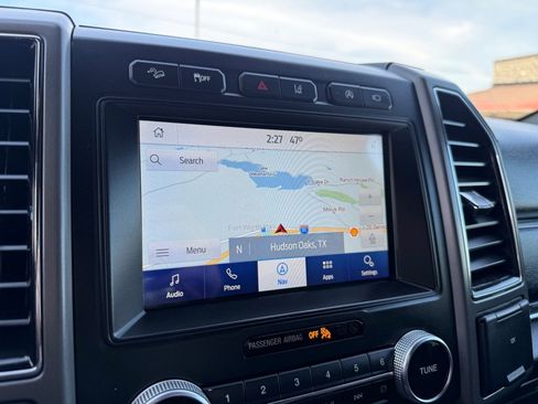 Used 2021 Ford Expedition XLT image 34