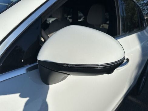 New 2026 Mercedes-Benz GLC 300 4MATIC image 12