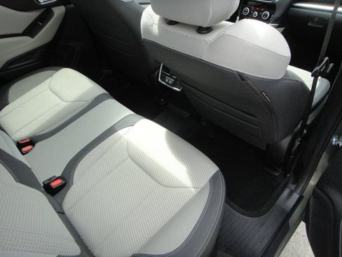 Used 2019 Subaru Forester Premium AWD/4WD image 14
