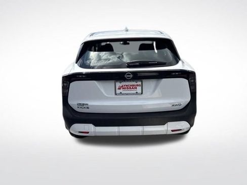 Used 2025 Nissan Kicks S AWD/4WD image 6