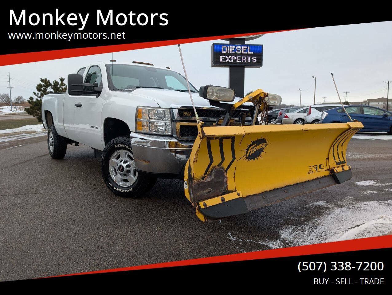 Used 2013 Chevrolet Silverado 2500 W/T w/ Snow Plow Prep Package AWD/4WD image 1