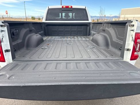 Used 2024 RAM 3500 Laramie AWD/4WD image 29