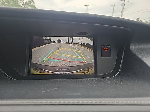 Used 2018 Lexus ES 350 w/ Luxury Package w/Wood Trim image 15