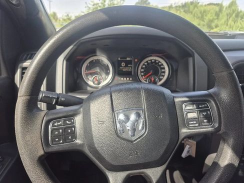 Used 2019 RAM 1500 Classic Tradesman AWD/4WD image 28