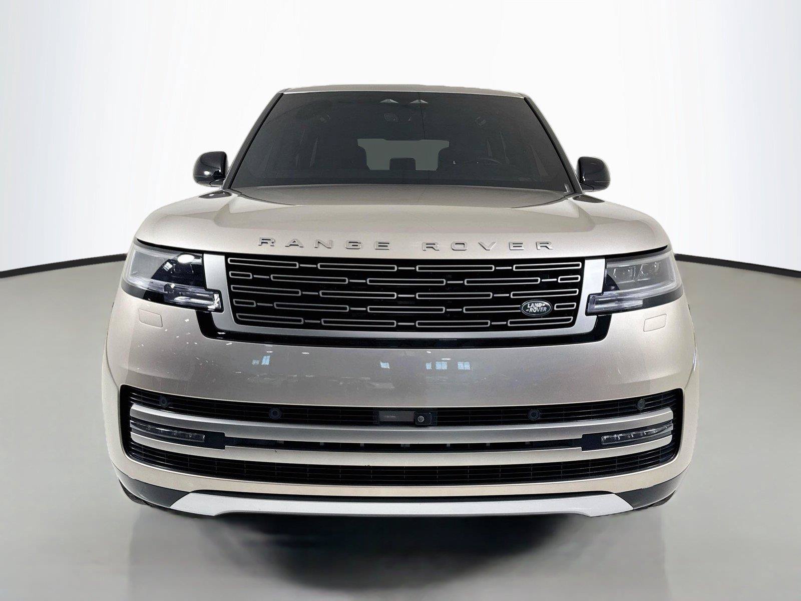 Used 2024 Land Rover Range Rover SE AWD/4WD image 10