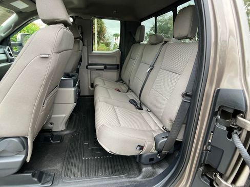 Certified 2022 Ford F350 XLT w/ XLT Premium Package image 28