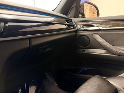Used 2018 BMW X5 sDrive35i w/ M Sport Package RWD image 51