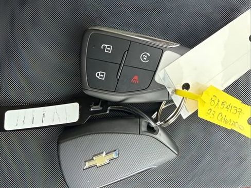 Used 2023 Chevrolet Colorado Z71 w/ Z71 Convenience Package 2 AWD/4WD image 12