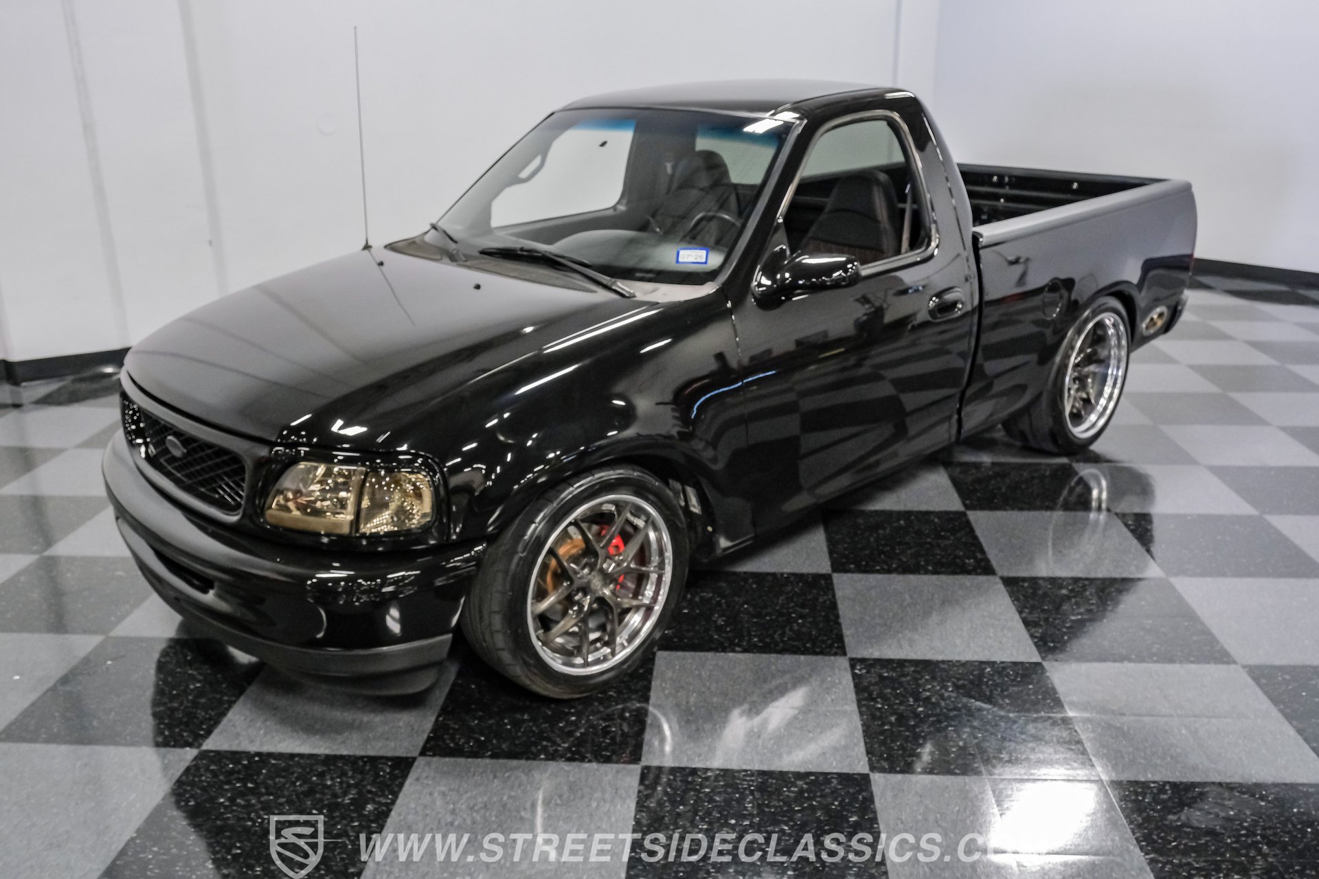Used 1998 Ford F150 2WD Regular Cab image 35