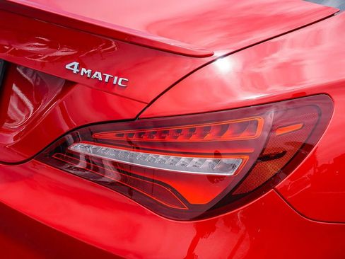 Used 2019 Mercedes-Benz CLA 250 4MATIC image 7