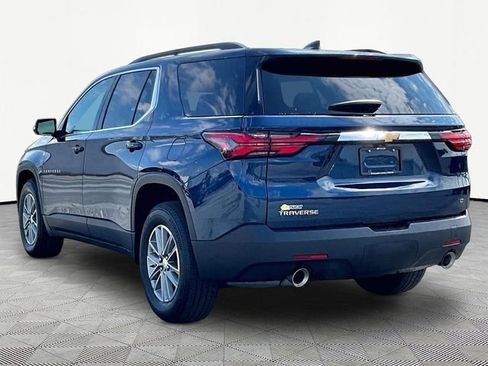 Used 2023 Chevrolet Traverse LT FWD image 4