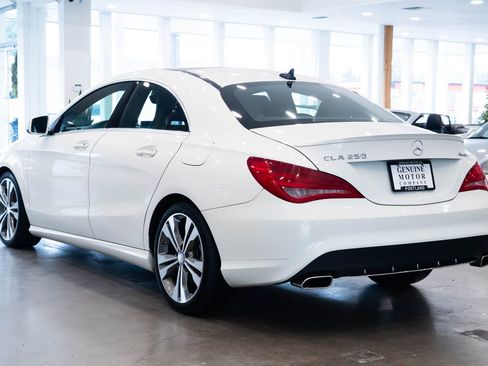 Used 2016 Mercedes-Benz CLA 250 4MATIC image 6