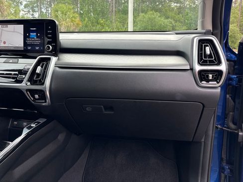 Used 2023 Kia Sorento SX FWD image 38