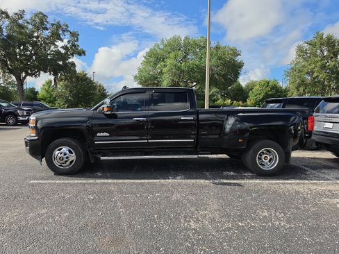 Used 2016 Chevrolet Silverado 3500 High Country w/ Duramax Plus Package AWD/4WD image 6