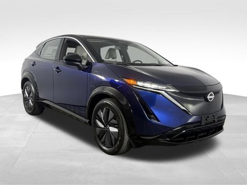 Used 2023 Nissan Ariya FWD image 4