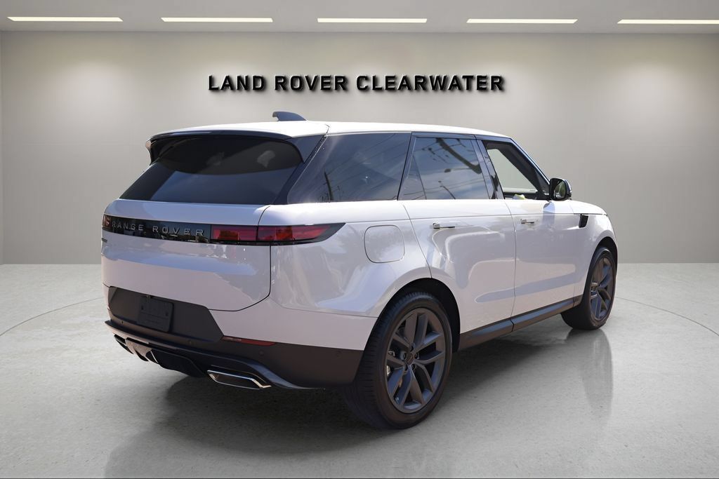 New 2026 Land Rover Range Rover Sport SE AWD/4WD image 5