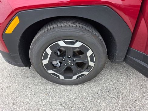 Certified 2025 Hyundai Santa Fe SEL image 16