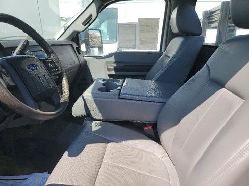 Used 2016 Ford F250 XL RWD image 9
