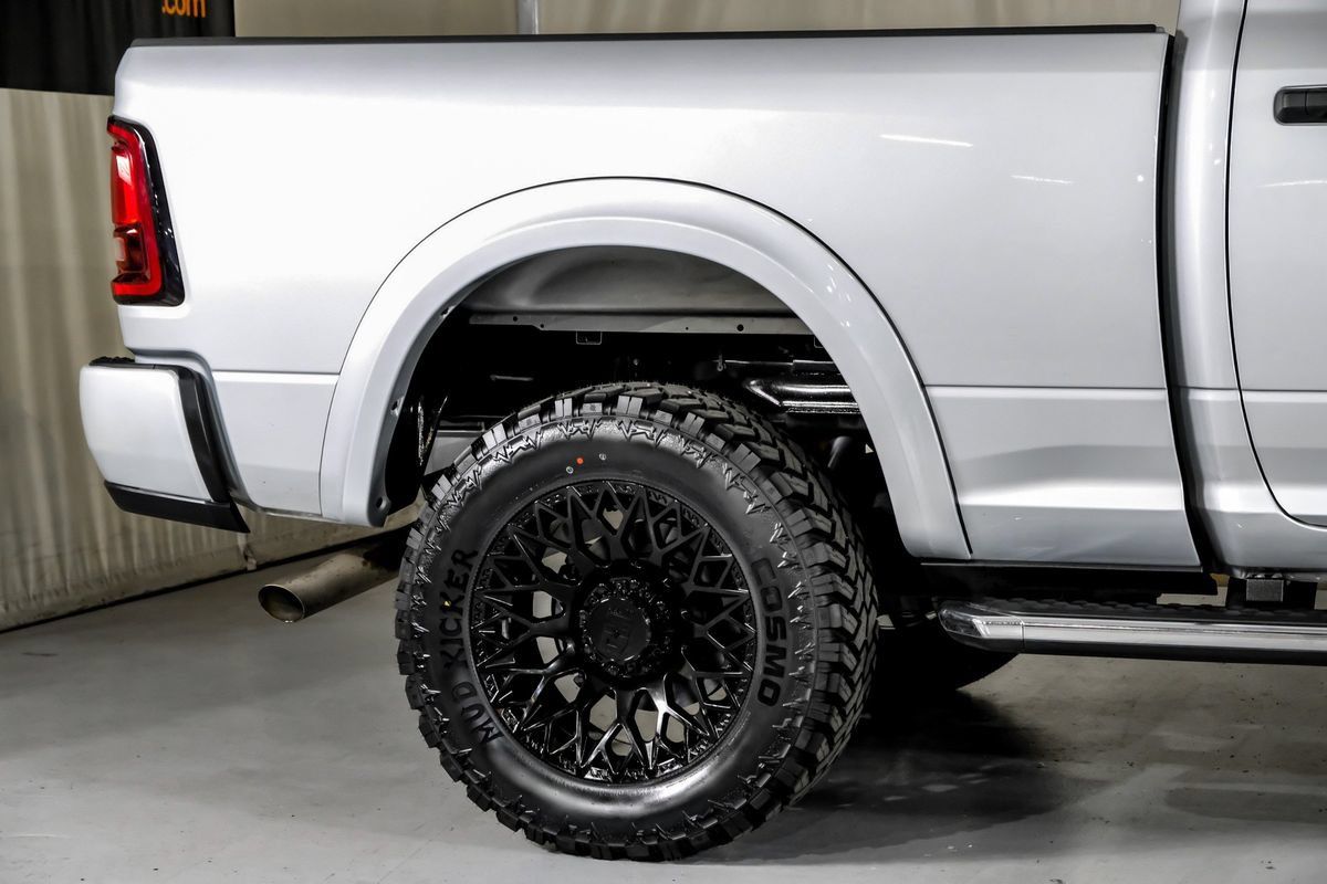 Used 2026 RAM 2500 Big Horn AWD/4WD image 7