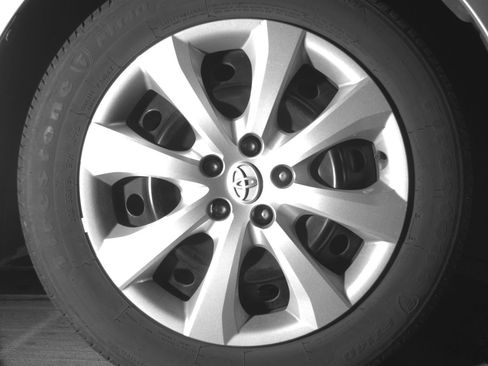 Used 2025 Toyota Corolla LE FWD image 13
