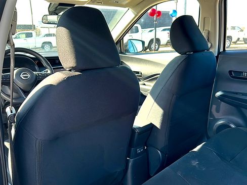 New 2025 Nissan Kicks Play S image 14