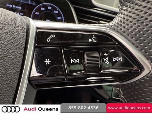 Certified 2023 Audi e-tron S Premium Plus w/ Black Optic Package image 31