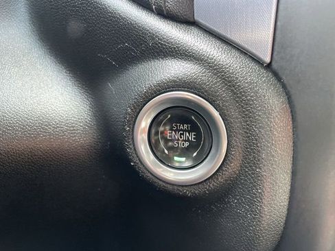 Used 2020 GMC Sierra 1500 SLE w/ SLE Value Package RWD image 16