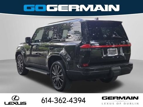Used 2025 Lexus GX 550 AWD/4WD image 11