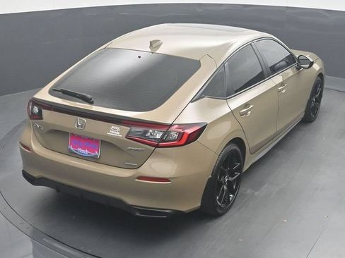 Used 2025 Honda Civic Sport image 25