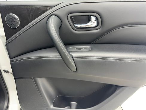 Used 2023 INFINITI QX80 Luxe w/ Cargo Package image 50