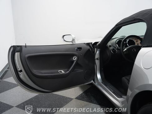 Used 2007 Pontiac Solstice GXP w/ Premium Package RWD image 35