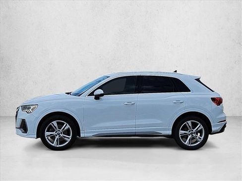 Used 2019 Audi Q3 2.0T Premium Plus w/ Premium Plus Package image 9