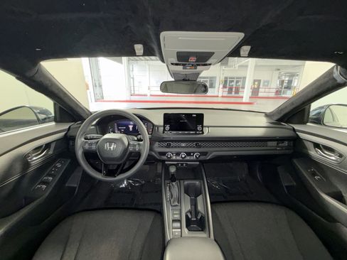 Used 2024 Honda Accord LX image 22