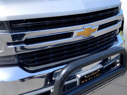 Used 2021 Chevrolet Silverado 1500 LT RWD image 28