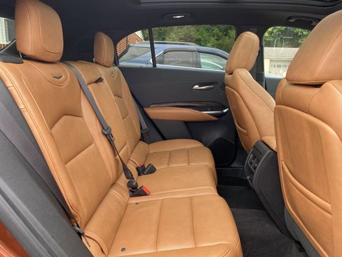 Used 2019 Cadillac XT4 Premium Luxury AWD/4WD image 23