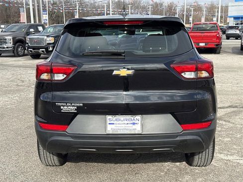 Used 2023 Chevrolet TrailBlazer LS image 4