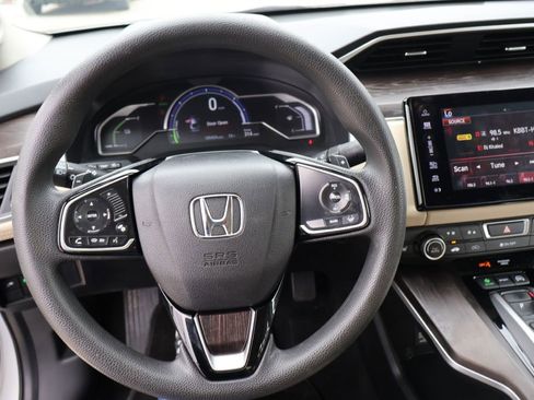 Used 2018 Honda Clarity Plug-In Hybrid image 24