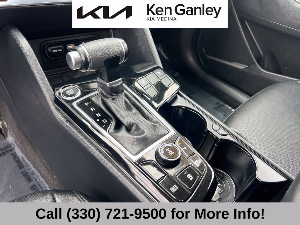Certified 2025 Kia Sportage EX w/ Premium Package AWD/4WD image 33