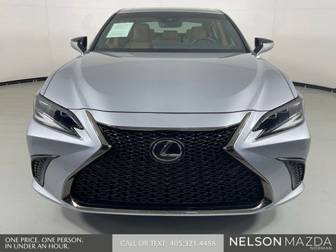 Used 2025 Lexus ES 300h F Sport w/ Accessory Package (Z2) FWD image 2