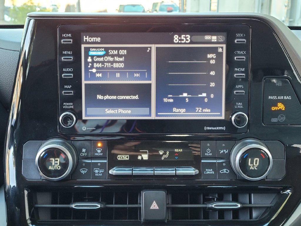 Used 2022 Toyota Highlander L FWD image 15