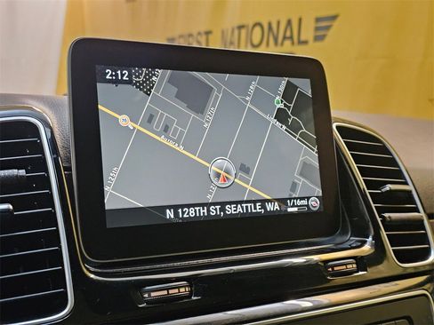 Used 2016 Mercedes-Benz GLE 350 w/ Premium Package image 23