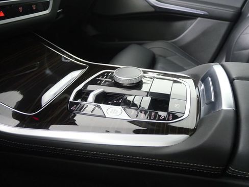 Certified 2025 BMW X5 xDrive40i image 28