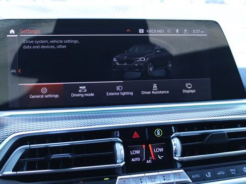 Used 2021 BMW X6 xDrive40i w/ M Sport Package AWD/4WD image 32