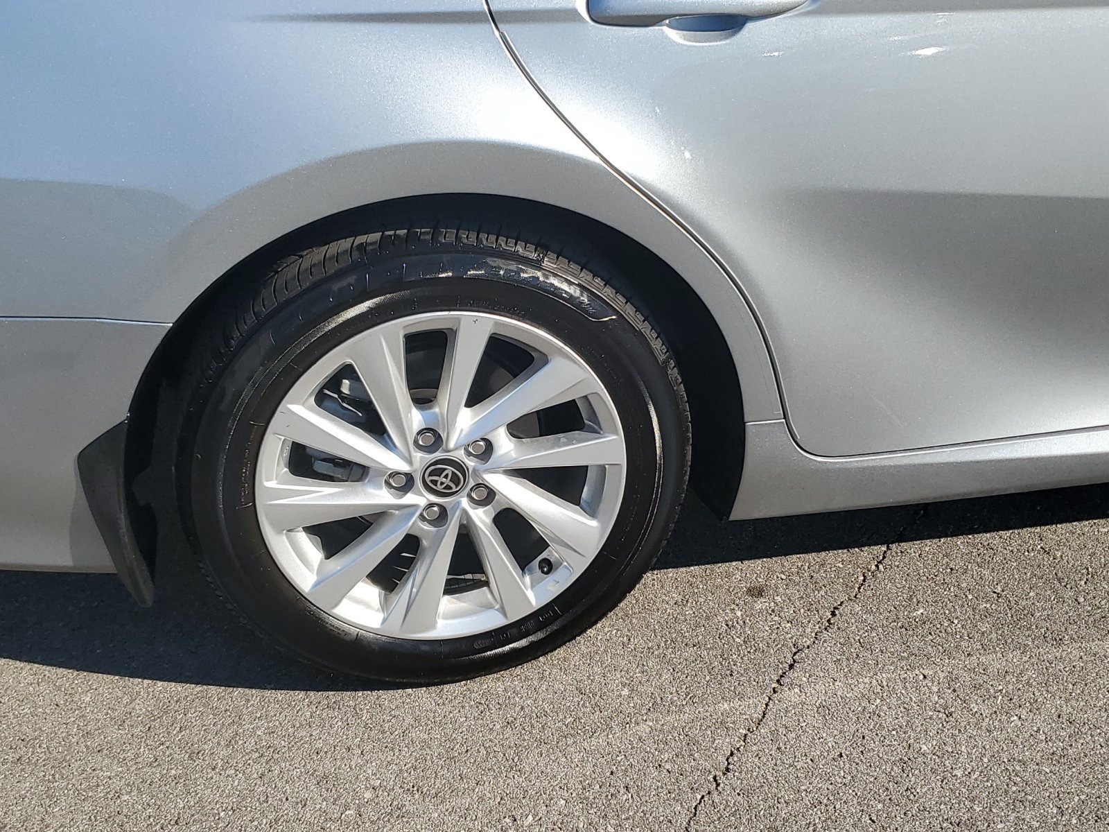 Certified 2024 Toyota Camry LE FWD image 5