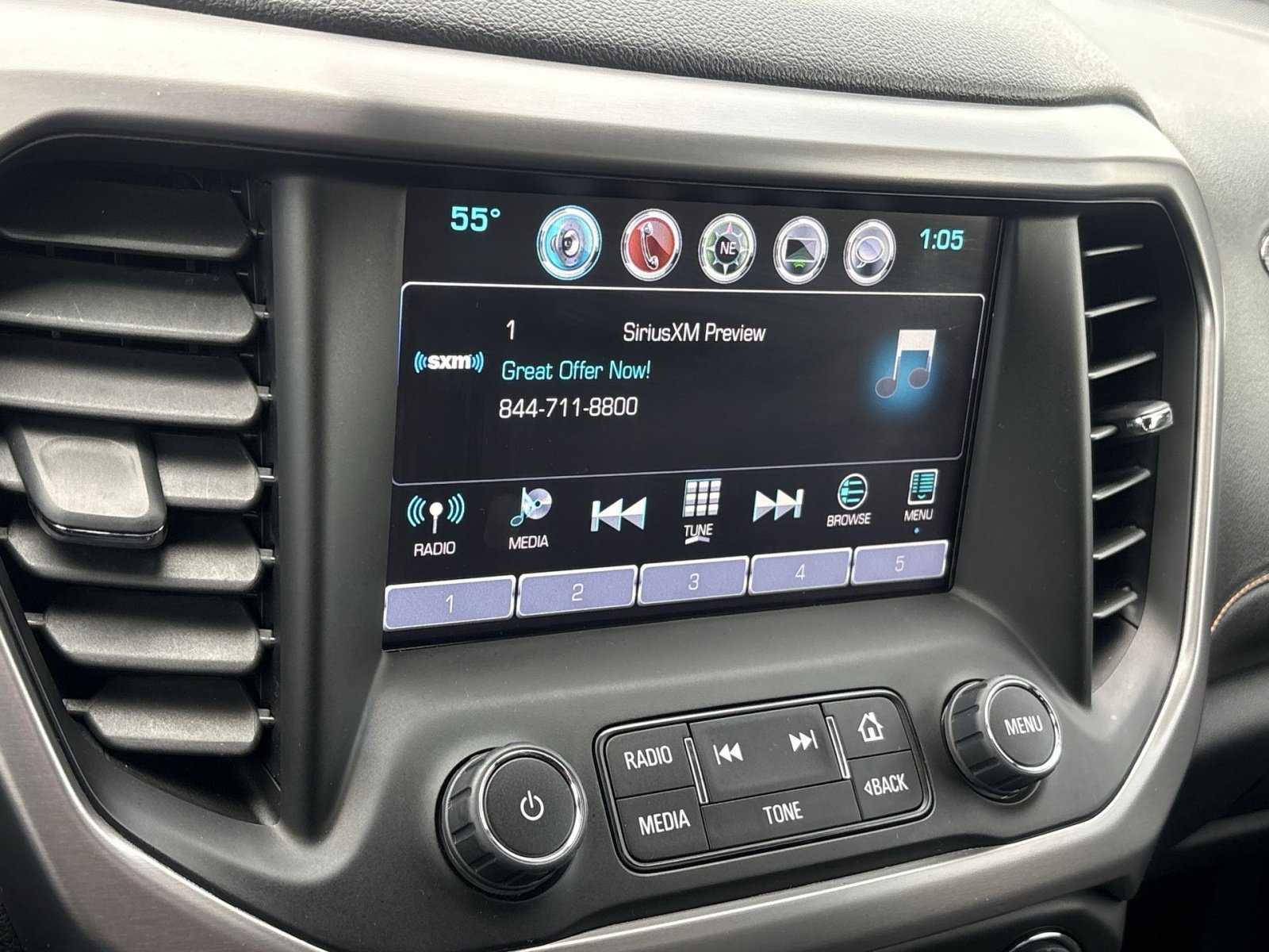 Used 2019 GMC Acadia SLT AWD/4WD image 18