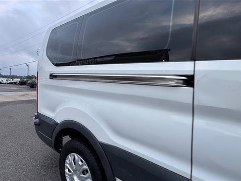 Used 2016 Ford Transit 350 XLT RWD image 23