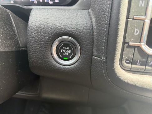 Used 2023 GMC Yukon Denali image 22