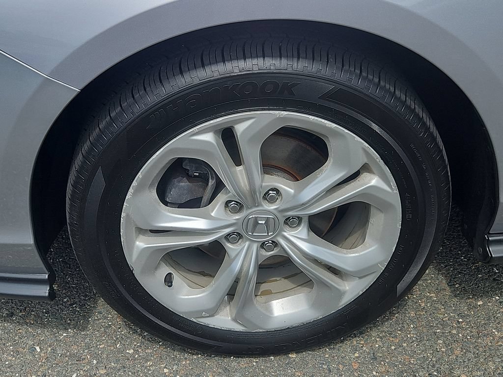 Certified 2023 Honda Accord LX image 7