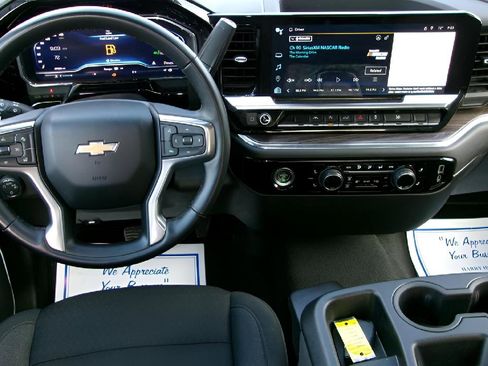 Used 2024 Chevrolet Silverado 1500 LT w/ Protection Package image 11