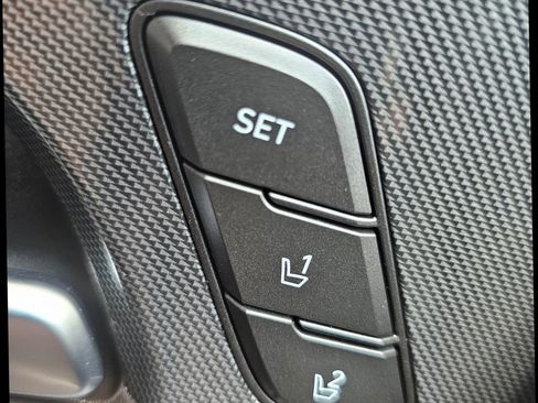 Used 2022 Hyundai Santa Fe Limited image 24